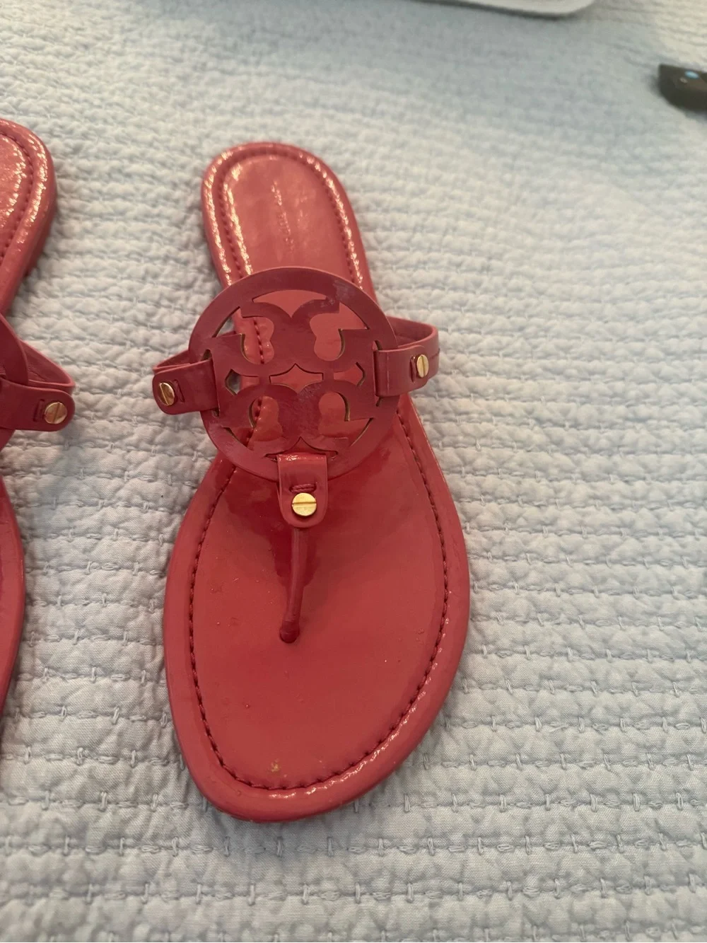 Tory Burch Coral Logo Thong Sandals